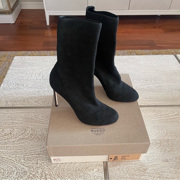 Sock boots - Picture 3 of 9